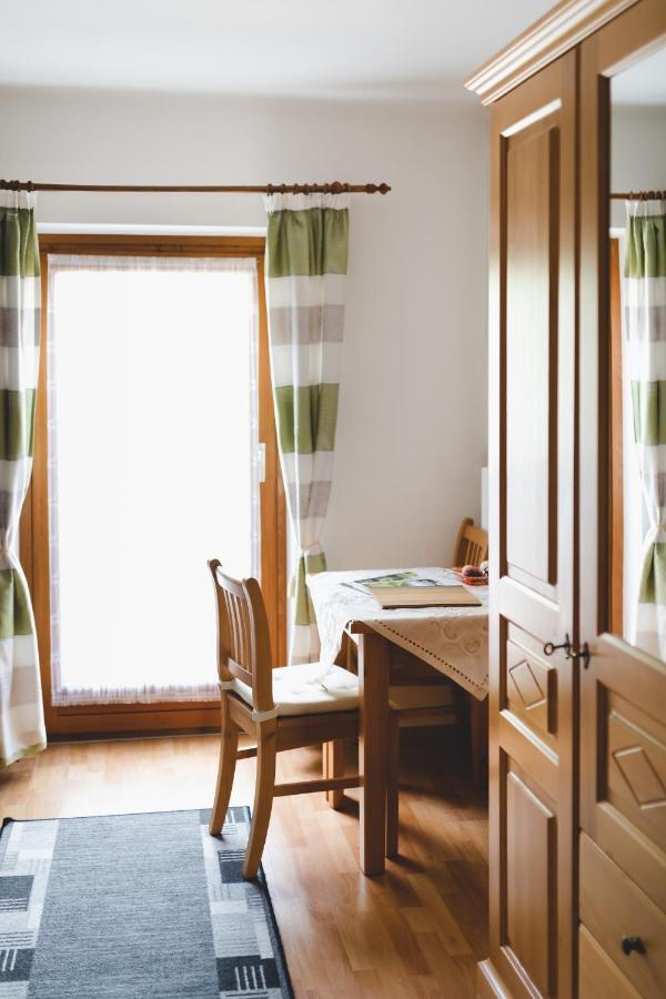 Bed and Breakfast Weingut Peter Grill Leutschach Esterno foto